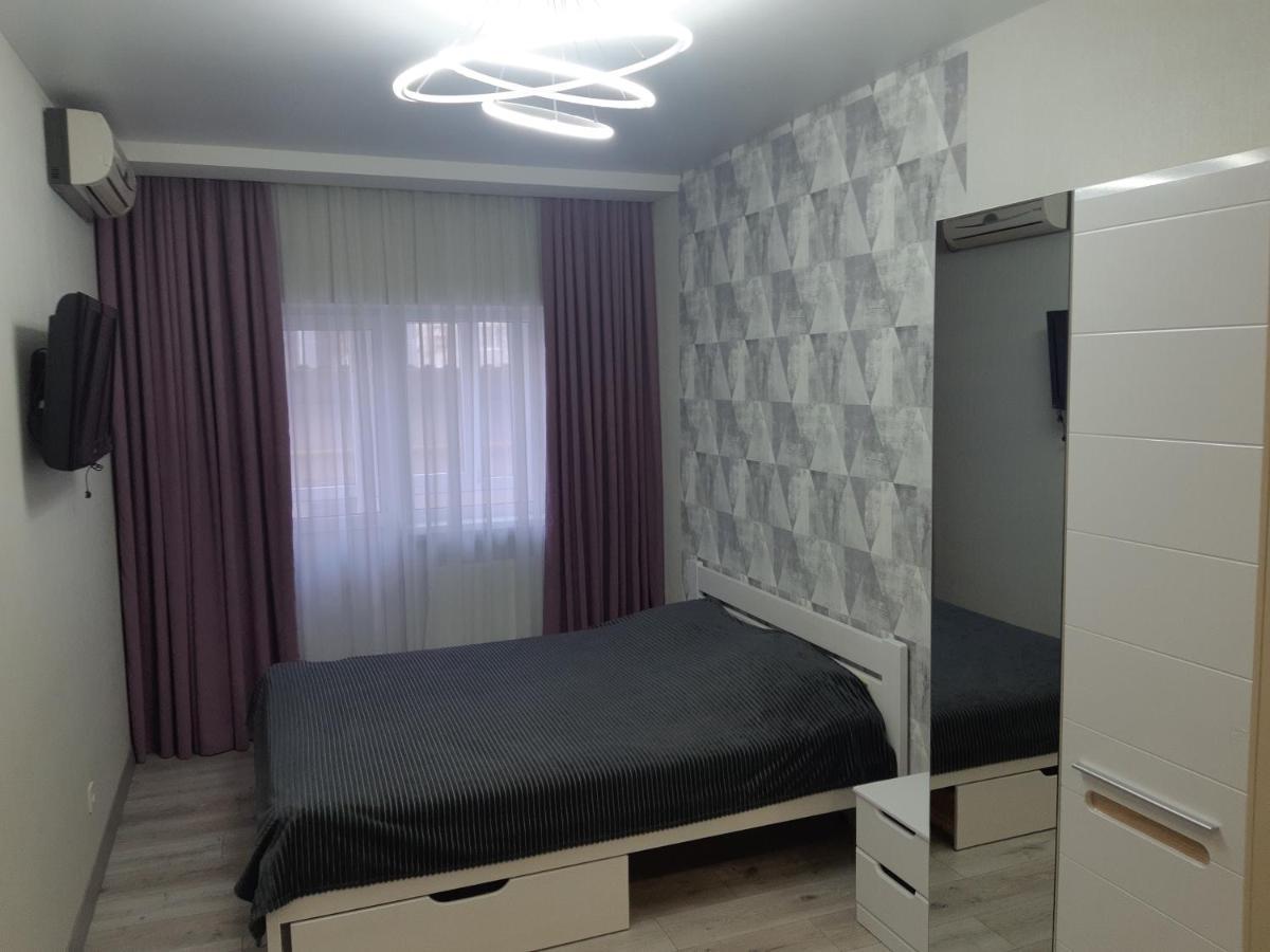 Apartmens On St. Fesenkovskaya 15 Kharkiv Exterior photo